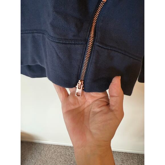 Athleta Long Sleeve Asymmetrical Zip Cityscape Sweatshirt Blue Women's Size XXS - Picture 4 of 10